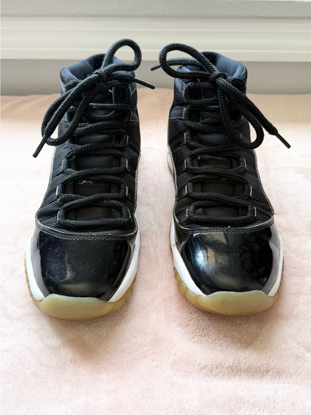 Jordan 11 retro “jubilee” youth 5.5 fits women’s 5-5.5